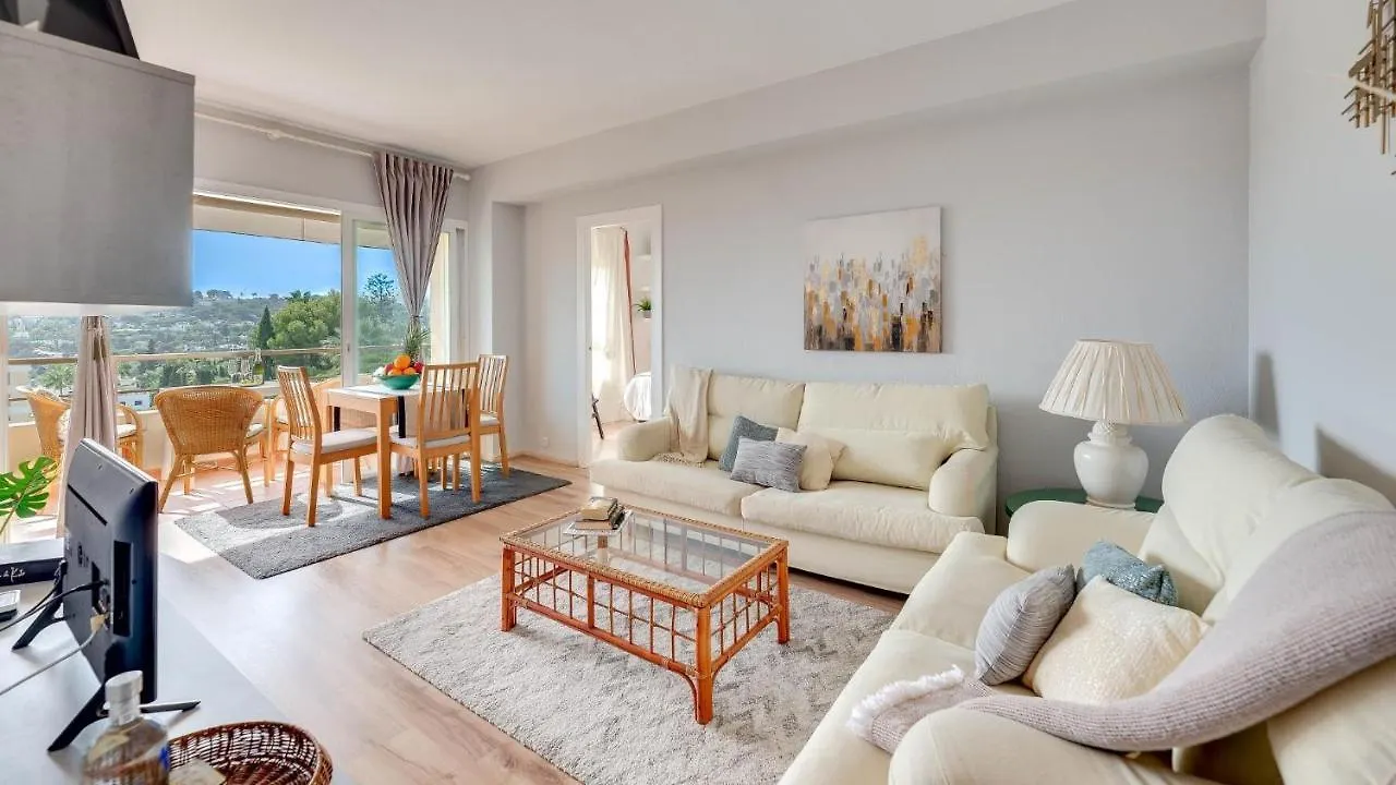 Charming Golfers Place Puerto Banus Marbella Apartment