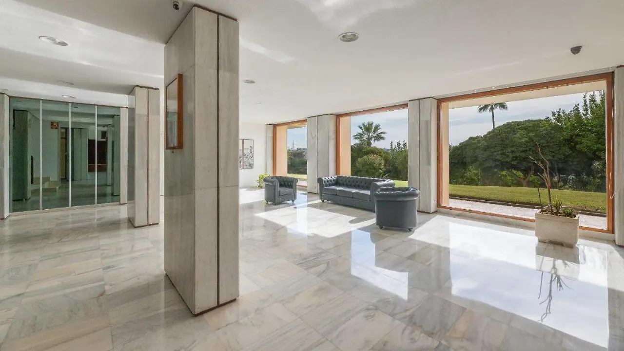 Charming Golfers Place Puerto Banus Marbella Apartment