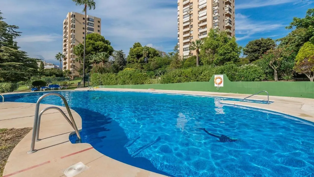 Charming Golfers Place Puerto Banus Marbella Appartamento